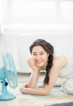 王瑛瑛优雅甜美图片_3