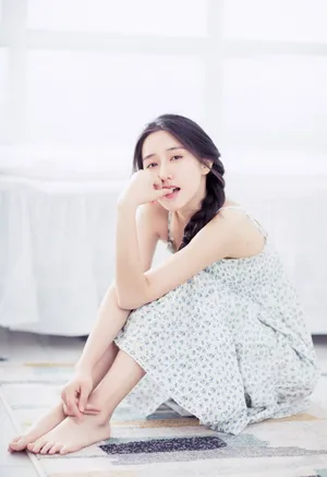 王瑛瑛优雅甜美图片_4