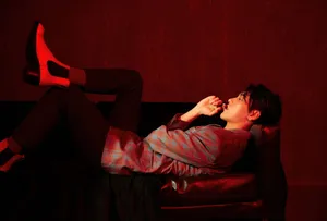 王子异酷帅有型写真图片