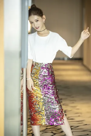 李沐宸甜美优雅写真图片_3