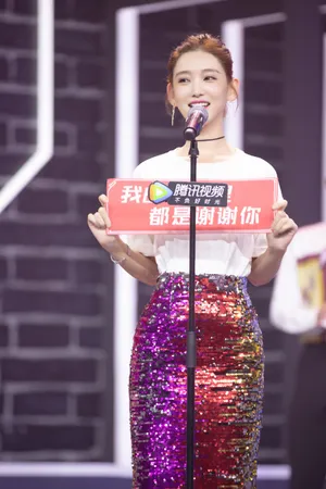 李沐宸甜美优雅写真图片_6