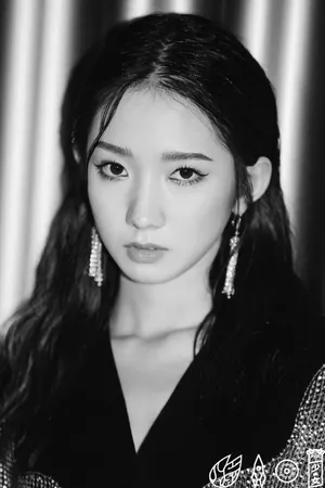 孟美岐酷美朋克风写真图片_3