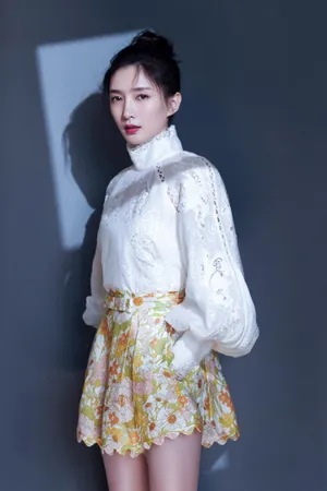 江疏影清新品牌活动写真图片_2