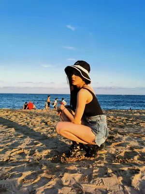 张天爱甜美沙滩写真图片_6
