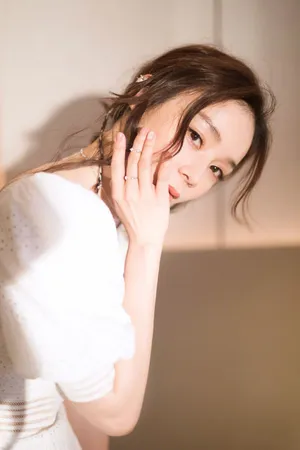 袁姗姗仙气清新写真图片_5