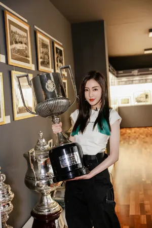 张天爱甜酷少女写真图片_8