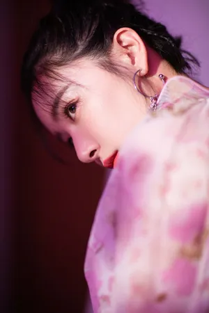 阚清子优雅粉嫩写真图片_3