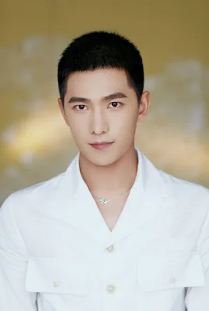 杨洋白衬衫帅气写真图片_3