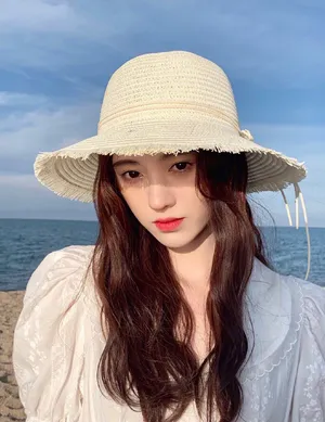 鞠婧祎仙气白裙海边甜美图片_8