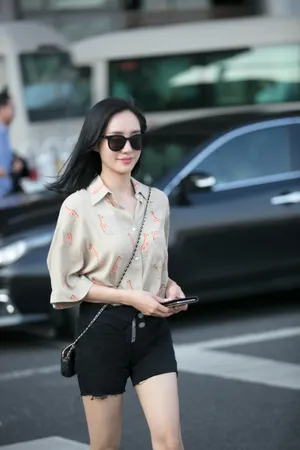 王智清爽活力街拍图片_2