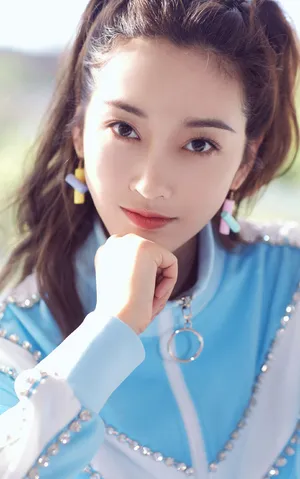 宣璐俏皮双马尾校服图片_6