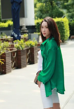 杜若溪清爽时尚街拍图片_4