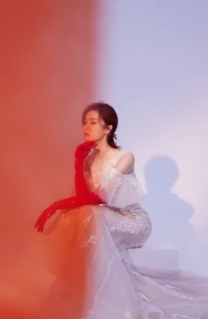 郁可唯性感魅力时尚写真图片