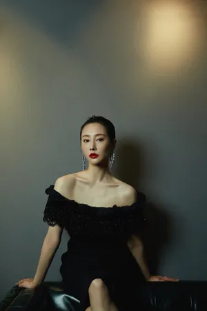 李纯优雅复古写真图片