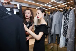 李纯优雅复古写真图片_4