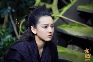 宋祖儿羽然甜美紫裙剧照图片