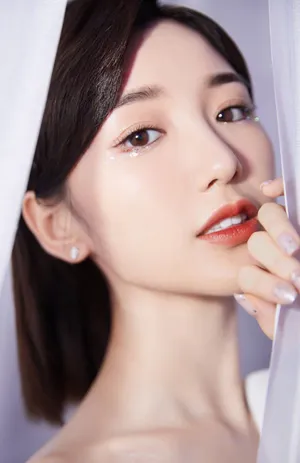 毛晓彤清新靓丽写真图片_2