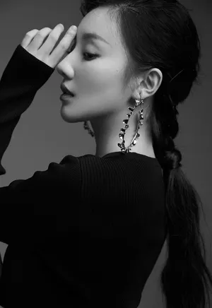 王鹤润时尚百变杂志写真图片_6