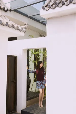 吕一清新随性写真图片_6