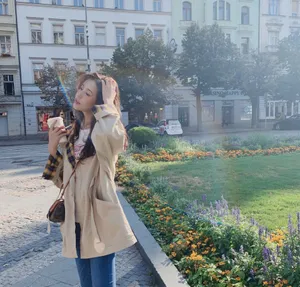 张子萱甜美生活照图片