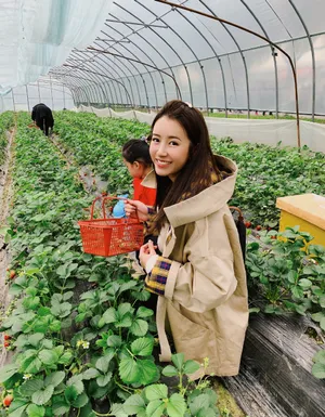 张子萱甜美生活照图片_4