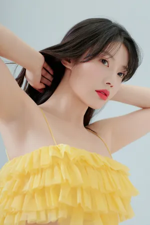 徐冬冬深V性感写真图片_1