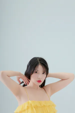 徐冬冬深V性感写真图片_3