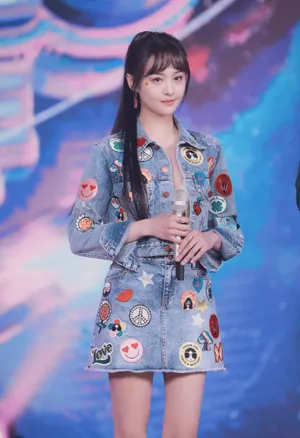 郑爽清爽仙气生日会图片_4