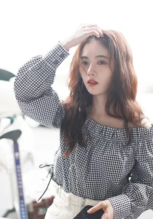 鞠婧祎生图街拍照图片