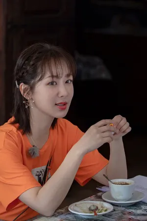 杨紫夏日活力私服照图片_2