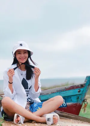 王媛可清新私服写真图片