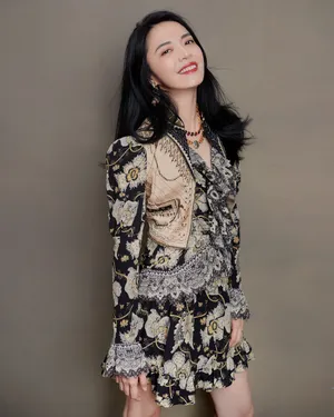 姚晨浪漫优雅性感活动照图片_4