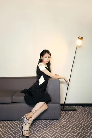 孙怡优雅靓丽写真图片_2