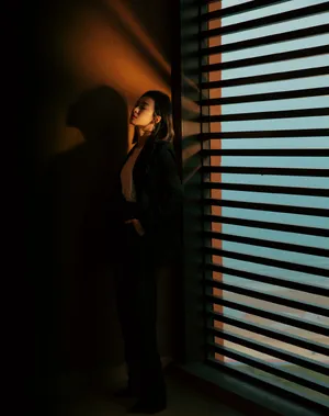 宋茜甜酷典雅写真图片_6