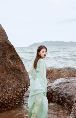 张慧雯性感迷人写真图片_8