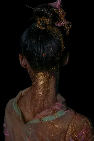 关晓彤唯美国风写真图片_1