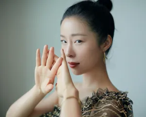 江一燕仙美气质写真图片_6