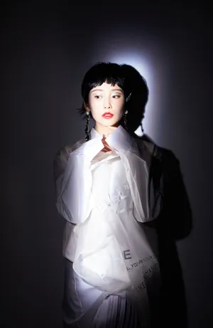 李纯时尚百变魅力写真大片