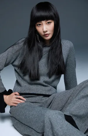 李纯时尚百变魅力写真大片_3