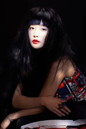 李纯时尚百变魅力写真大片_5