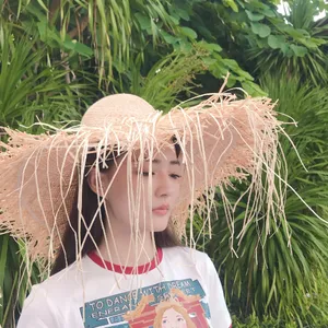 徐璐清新草帽女孩写真图片_1