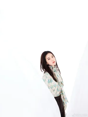 陈都灵简约清新写真图片_6