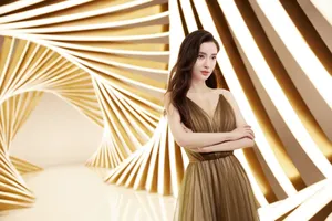 angelababy优雅柔情写真图片_5