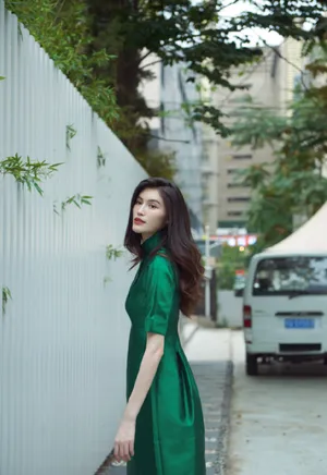 何穗唯美优雅写真图片_1