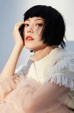 黄梦莹时尚百变杂志写真图片_5