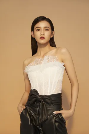 周开开写真周开开性感图片_3