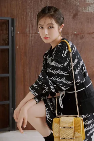 李兰迪针织连衣裙写真图片_7