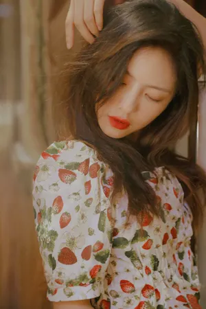 蔡文静甜美少女感写真图片_7