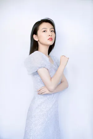 吴倩优雅仙气活动写真图片_3