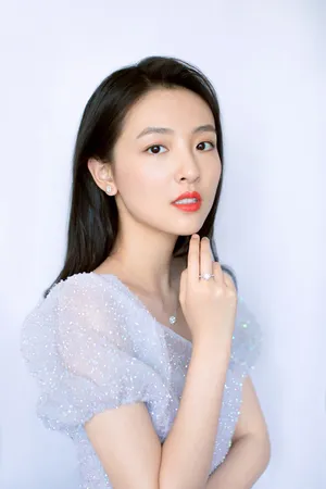吴倩优雅仙气活动写真图片_7